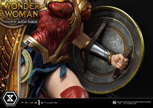 Wonder Woman Versus Hydra